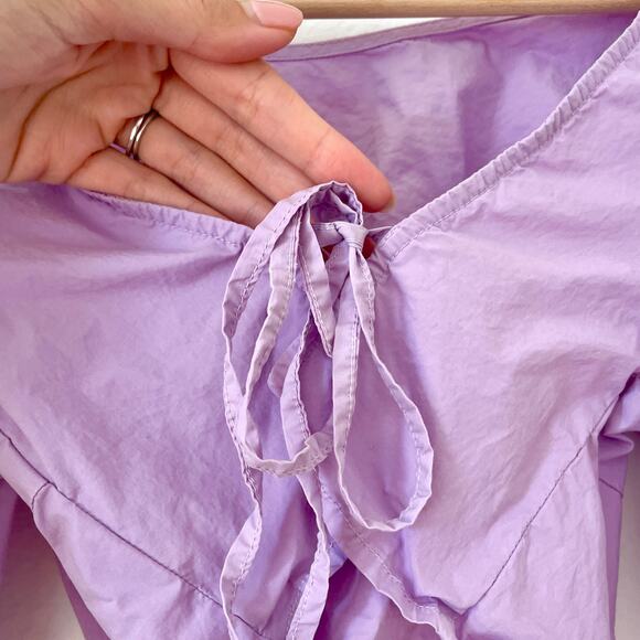 Djerf Avenue – Purple Open Back Cropped Cotton Candy Top - Picture 5 of 12